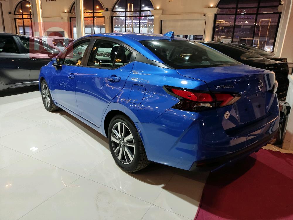 Nissan Versa